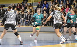 Erst Probleme, dann souverän: HSG-Damen feiern Derbysieg