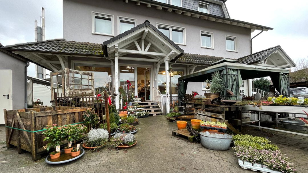 Blumenläden haben offen "Kunden sind froh und wesentlich entspannter