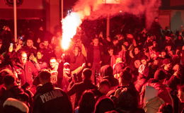 Mehrere hundert Marokkanische Fans feiern friedlich Viertelfinaleinzug