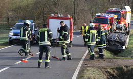 Unfall zwischen Sterkelshausen und Niederellenbach - Fahrer verletzt