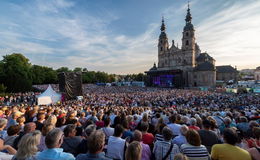 Ein weiterer Star für die Domplatzkonzerte: Zaz kommt am 19. Juli