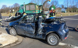 Schwerer Unfall am Gunzenauer Kreuz: Pkw-Fahrer wird schwer verletzt