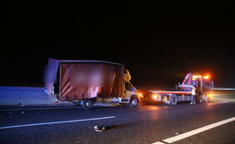 Fahrer unter Alkoholeinfluss - Crash zwischen Kleintransporter und Pkw auf A4