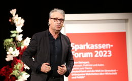 Sparkassen-Forum: Gabor Steingart legt den Finger in die Wunde