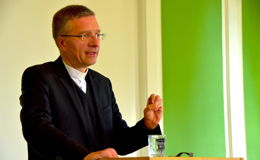 Bischof Gerber: "Wir versuchen Brücken zu schlagen - auch in Rom"