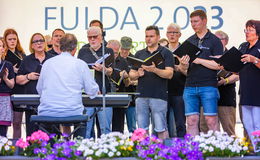 "Singen tut einfach gut!": Hessisches Chorfestival mit 5.000 Sängern bezaubert