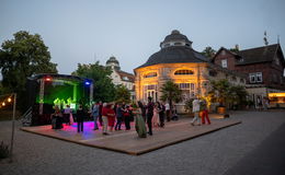 Ein Open Air Ball voller Glamour und Eleganz in Bad Salzschlirf