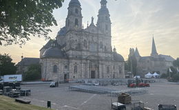 Aufbau läuft: Am Freitag starten wieder die Domplatzkonzerte