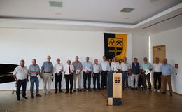 Herausragendes ehrenamtliches Engagement in der Gemeinde Neuhof