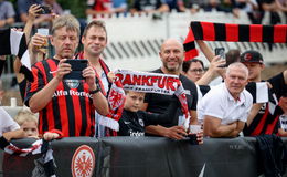 Fußball-Fest in der Domstadt - Super Stimmung in der Johannisau