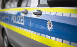 Streit zwischen zwei Personengruppen eskaliert - Hinweise an die Polizei