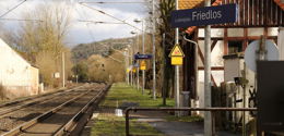 Bahnübergang in Friedlos ist am Wochenende gesperrt