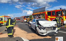 Auf der A5: Vier Fahrzeuge in Unfall involviert mit mehreren Verletzten