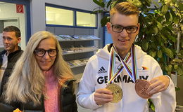 Maximilian Jäger wird gefeiert: "Wir sind Weltmeister im Para-Radsport"