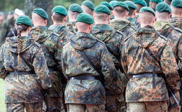 Bundeswehr verlegt mehr als 1.000 Soldaten in den Nahen Osten