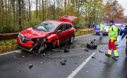 Unfall auf der L 3174 bei Margretenhaun - Mehrere beteiligte Fahrzeuge