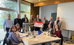 Sparkasse Oberhessen spendet 100.000 Euro für experimentellen Hörsaal