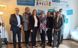 Hessische Landtagspräsidentin Astrid Wallmann besucht Kinderschutzbund