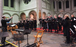 Fulminantes Jubilate-Konzert in der voll besetzten Klosterkirche