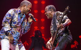 Zwei neue Acts - Kool & The Gang live auf dem Fuldaer Domplatz