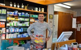 Marc Brauer (31) übernimmt Einhorn-Apotheke in Sterbfritz