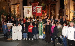 Hoch oben Gottesdienst auf dem Frauenberg - "beWEGt"