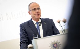 Neuer Job für Hessens Ex-Innenminister Peter Beuth (56)