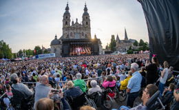 Fulda erwartet Eurythmics-Legende Dave Stewart für das Domplatzkonzert 2024
