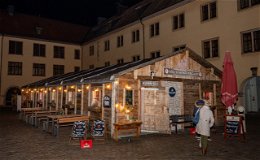 Unbekannte stehlen Musikbox und Kaffeebohnen aus Föllscher Hütte