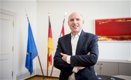 Manfred Pentz: "Bürokratieabbau im Schneckentempo"