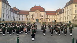 Open-Air auf dem Paradehof von Schloss Fasanerie