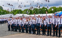 Auf dem Hessentag: 699 Polizeikommissaranwärter feierlich vereidigt