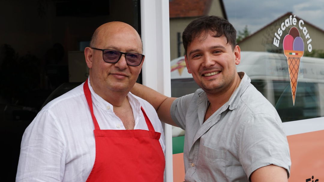 La nuova gelateria Carlo a Hohen Luft è piena di gioia di vivere italiana