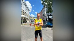Peter Hoehne aus Eichenzell wird Dritter beim Würzburger Marathon 2024