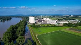 Rheinhochwasser dringt in Atomkraftwerk ein - THW Erlensee im Einsatz
