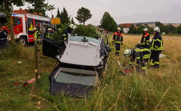 53-Jährige wird bei Unfall schwer verletzt - aufwändige Rettungsarbeiten