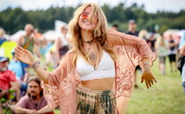 "Frohes neues Herzberg": Die Hippies haben die Zeit ihres Lebens
