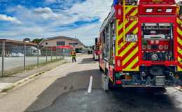 Feuer in Absauganlage eines Metallbetriebs - Feuerwehr löscht sofort