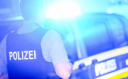 72-Jährige verkratzt mehrere Fahrzeuge - Schaden im sechsstelligen Bereich