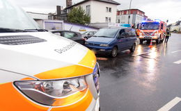 Crash "Am Kleegarten": Feuerwehr und Rettungsdienst im Einsatz