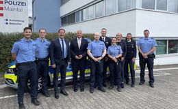 Roman Poseck besucht Polizeistation in Maintal  