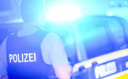 Schwerer Unfall am Montagabend: acht Personen verletzt