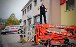 Solar-Reinigung-Rhön feiert neues Firmengebäude