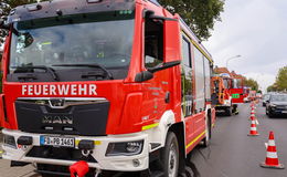 Verpuffung in Gartenhütte ruft Feuerwehr auf den Plan