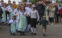 Tanz und Tradition: Kirmes-Highlight begeistert Steinbach