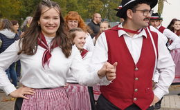 Zeltkirmes in Künzell fasziniert zahlreiche Besucher