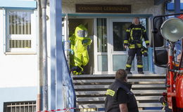 Schüler klagen über Übelkeit: Feuerwehr untersucht Chemieräume