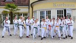 Karatekas aus Bad Hersfeld stellen sich der "100 Kata Challenge"