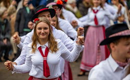 Kirmes in Margretenhaun: Rheinländer, Ploatz und Unterstützung von der Kita