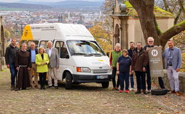 Familie Sorg übergibt Ford Transit an Bürgerstiftung "Antonius"